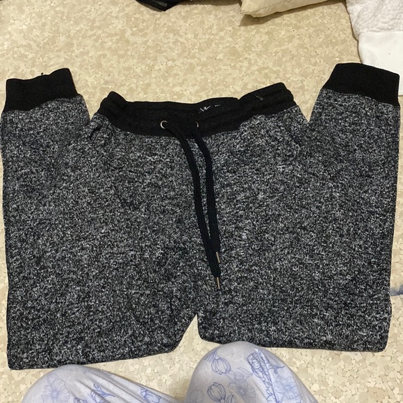 Grey and black sweat pants mid condition - Picture 1 of 3